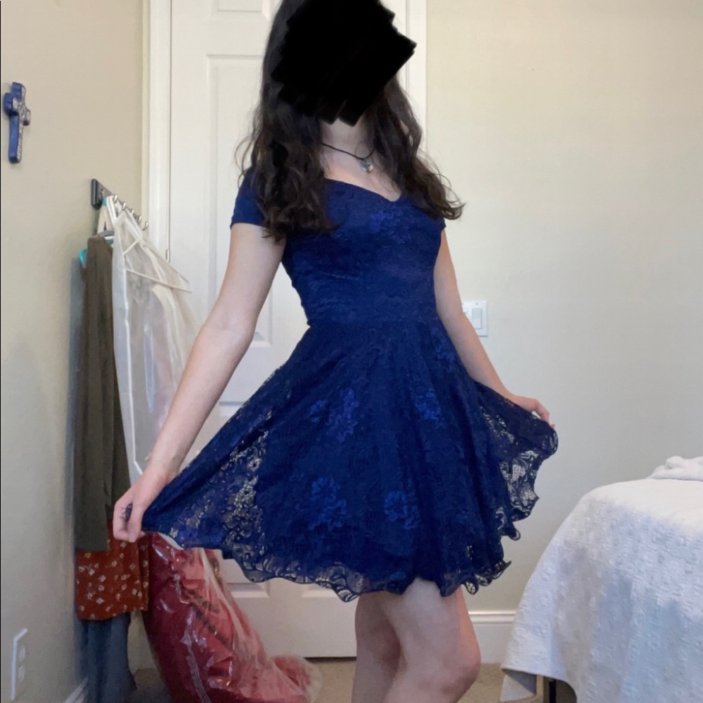 Sweetheart Neckline Mini dress
